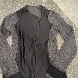 Lulu Lemon Womens Zip Up!